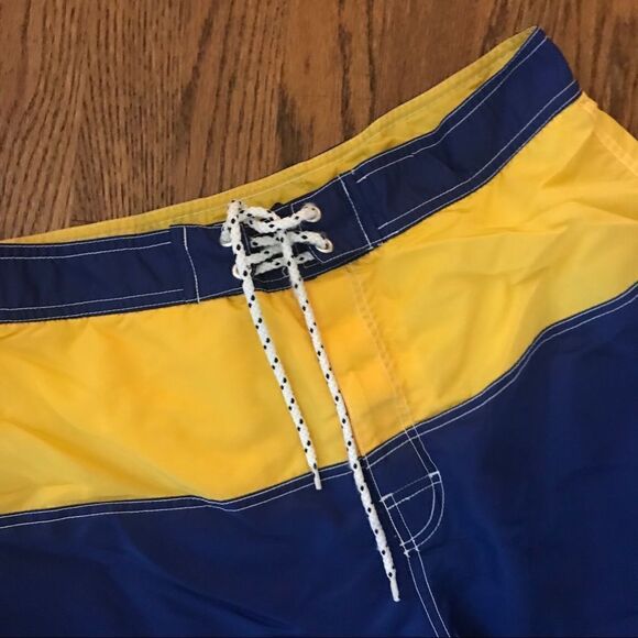 Classic Tommy Hilfiger blue yellow swim trunks board shorts - Picture 3 of 7